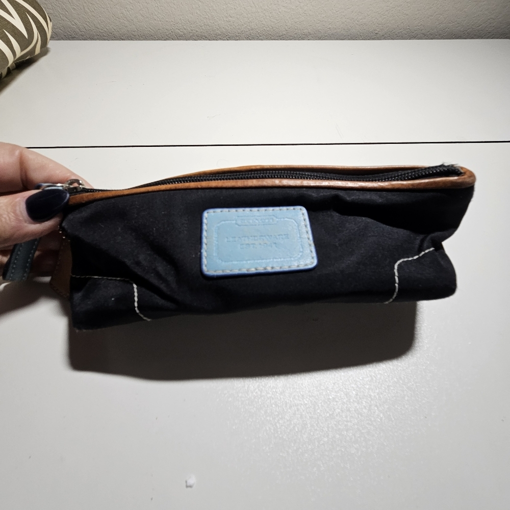 EUC Coach makep up small pouch